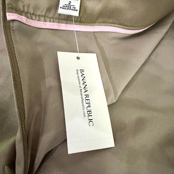 Banana Republic 2-Piece Women's Dark Taupe Skirt Suit Size: 2 NWT  $238 - Picture 8 of 14